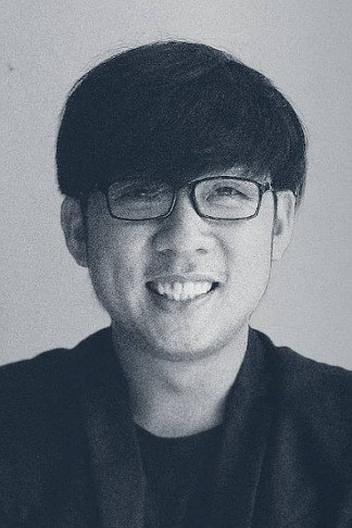 Yandy Laurens backdrop