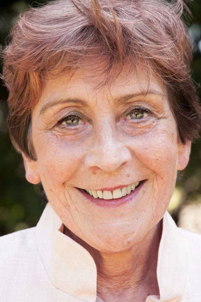 Elga Schütz backdrop