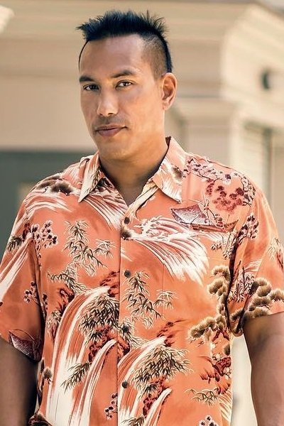 Kainalu Hecomovich backdrop