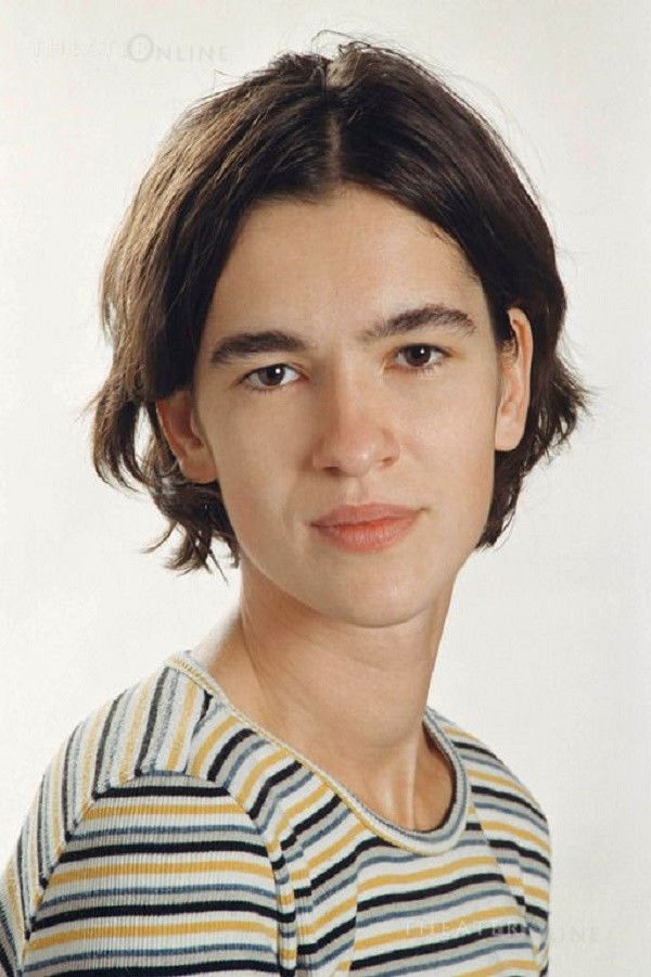 Katalin Homonnai backdrop