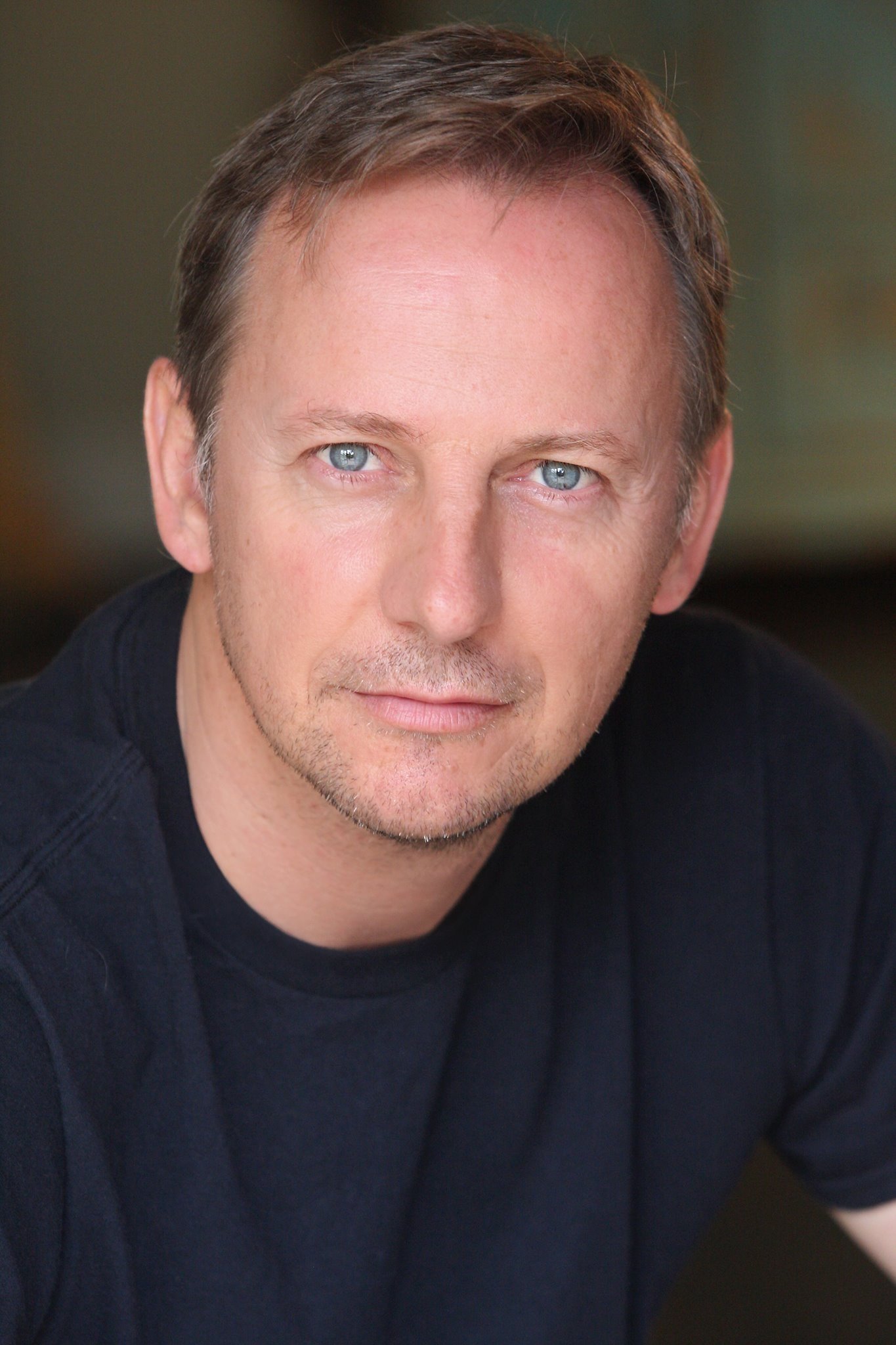 J.P. Gillain backdrop