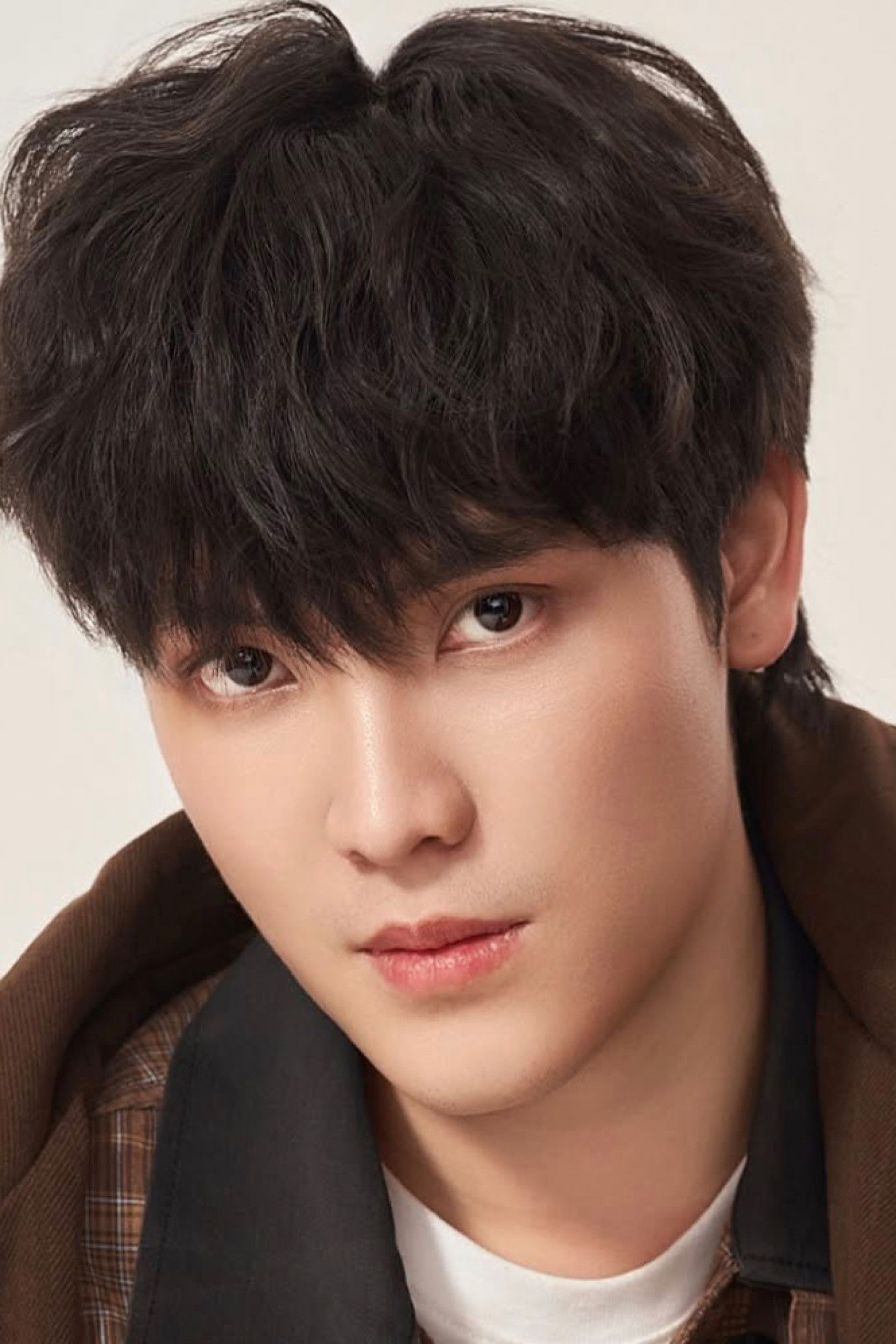 Chinnapat Kitichaivaranggoon backdrop