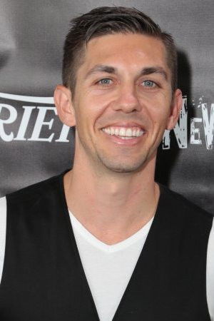 Justin Kornmann backdrop