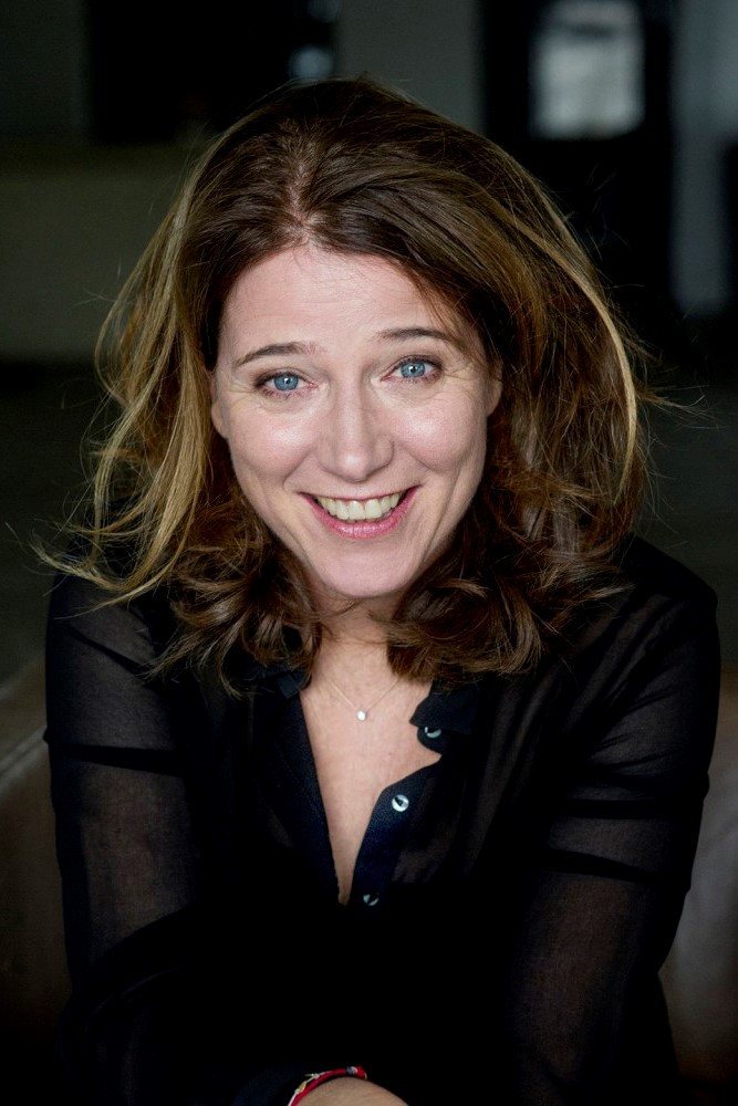 Katja Amberger backdrop