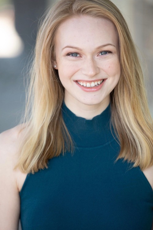 Rachelle Henry backdrop