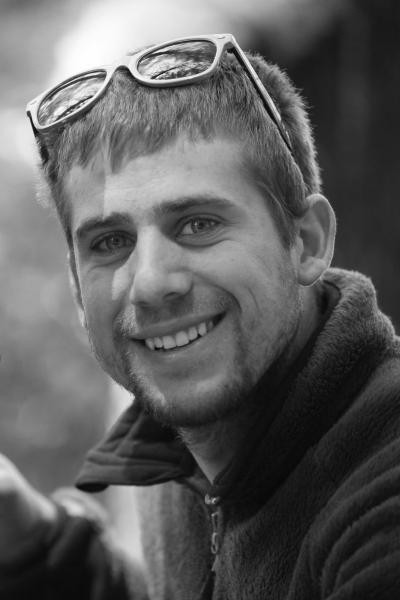 Rožle Bregar backdrop