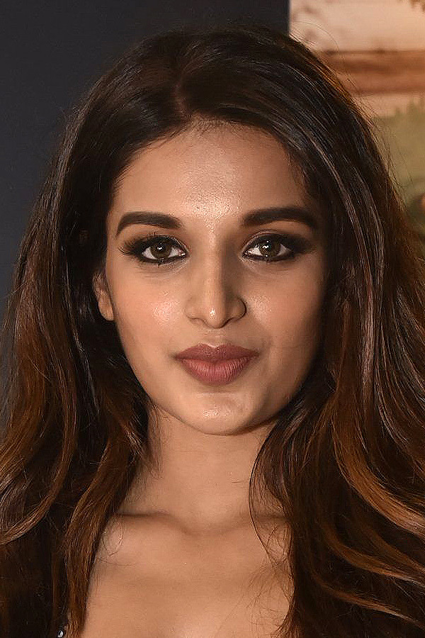 Nidhhi Agerwal backdrop