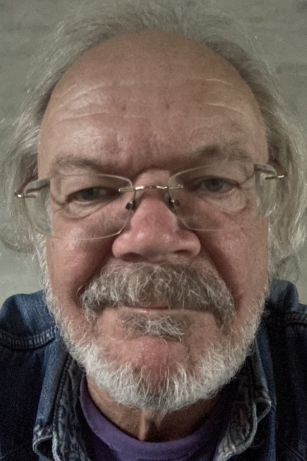 Einar Gensø backdrop