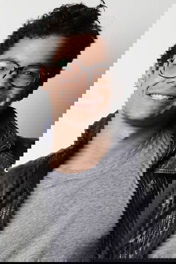 José Trassi backdrop