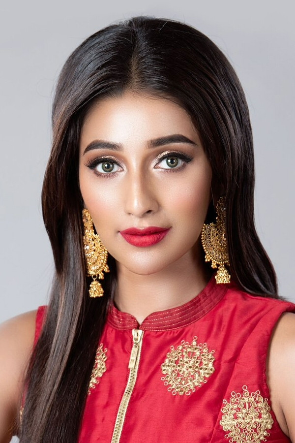 Sayantika Banerjee backdrop