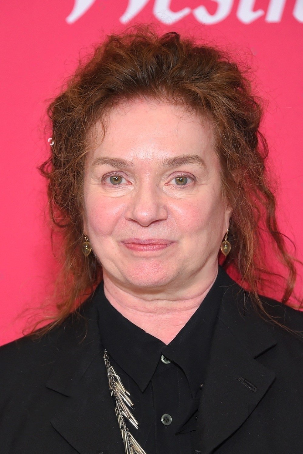 Donna Zakowska backdrop