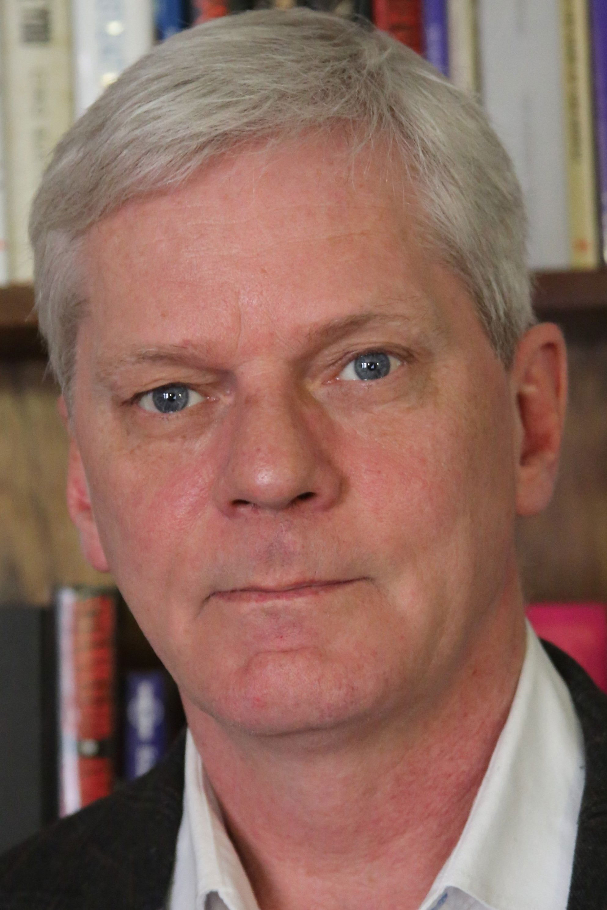 Kristinn Hrafnsson backdrop