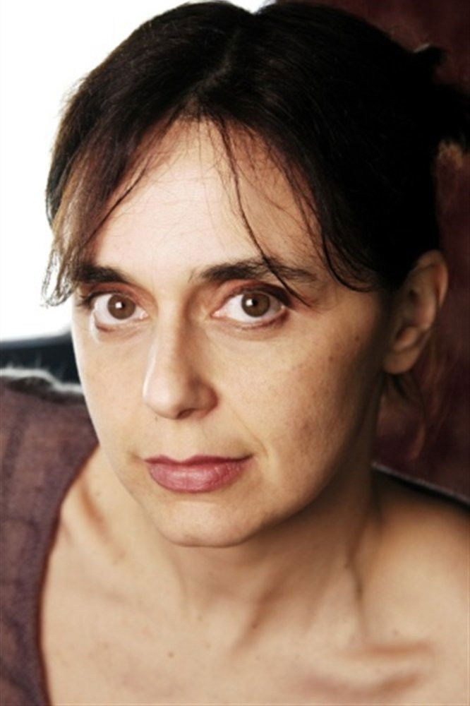 Agathe Chouchan backdrop