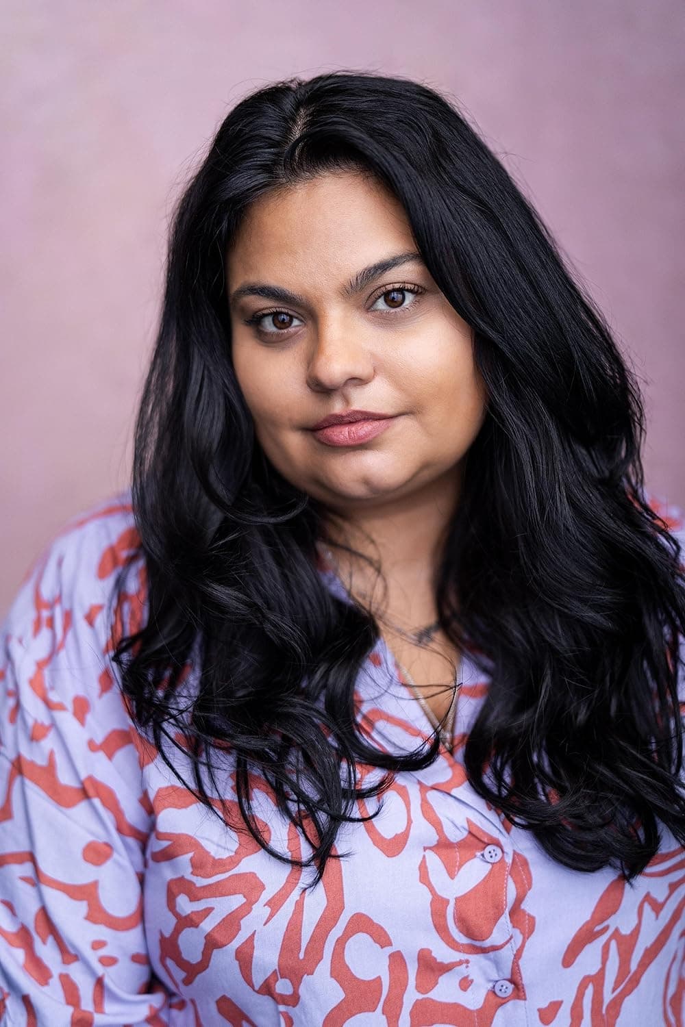 Shermin Hassan backdrop