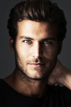 Fabián Castro backdrop