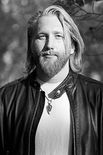 Torbjörn T. Jensen backdrop