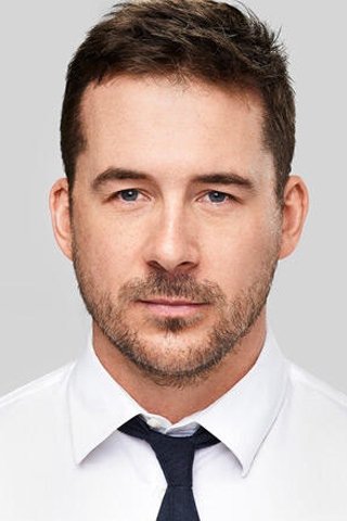 Barry Sloane backdrop
