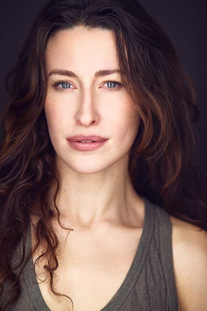 Emma Duncan backdrop