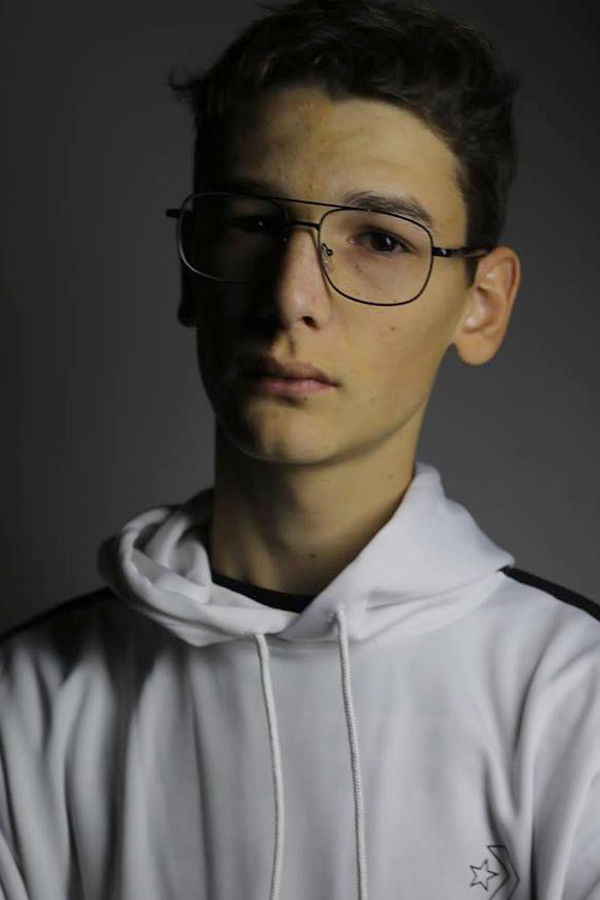 Angelo Mutti Spinetta backdrop