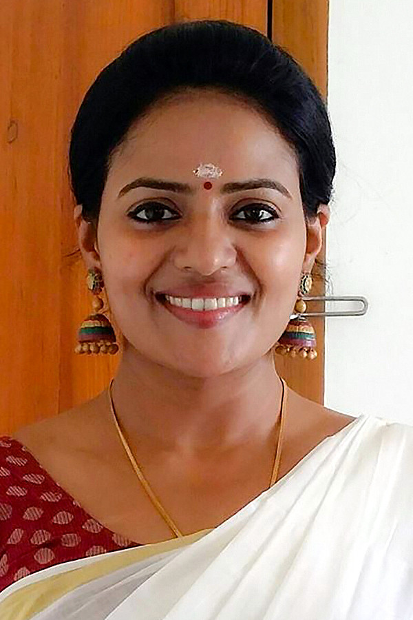 Reina Maria backdrop