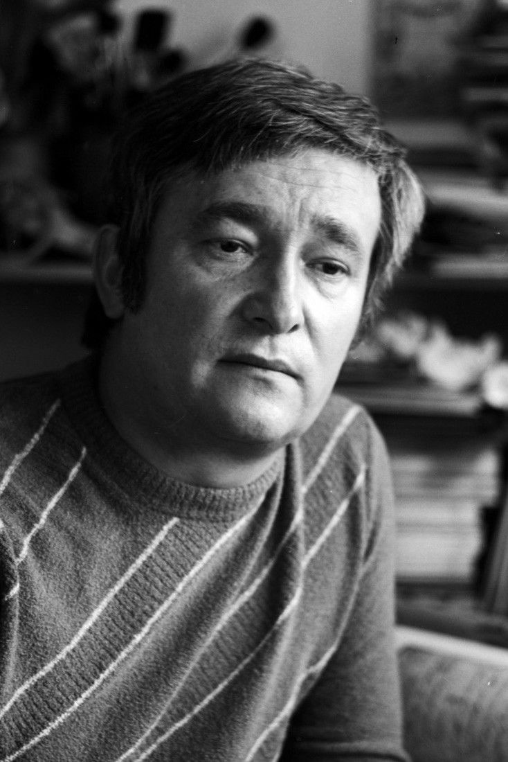 Bogdan Nowicki backdrop