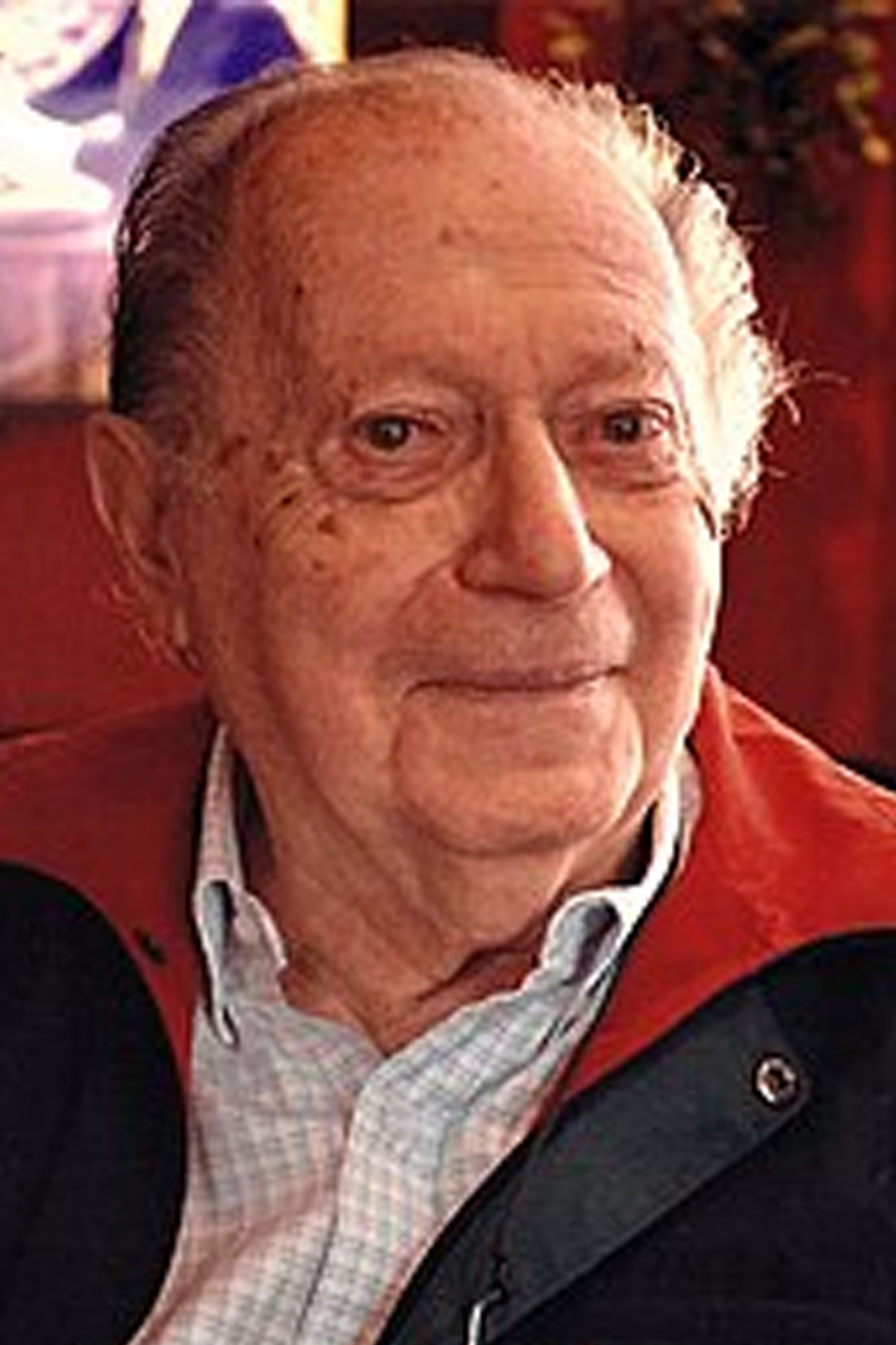 Simón Feldman backdrop