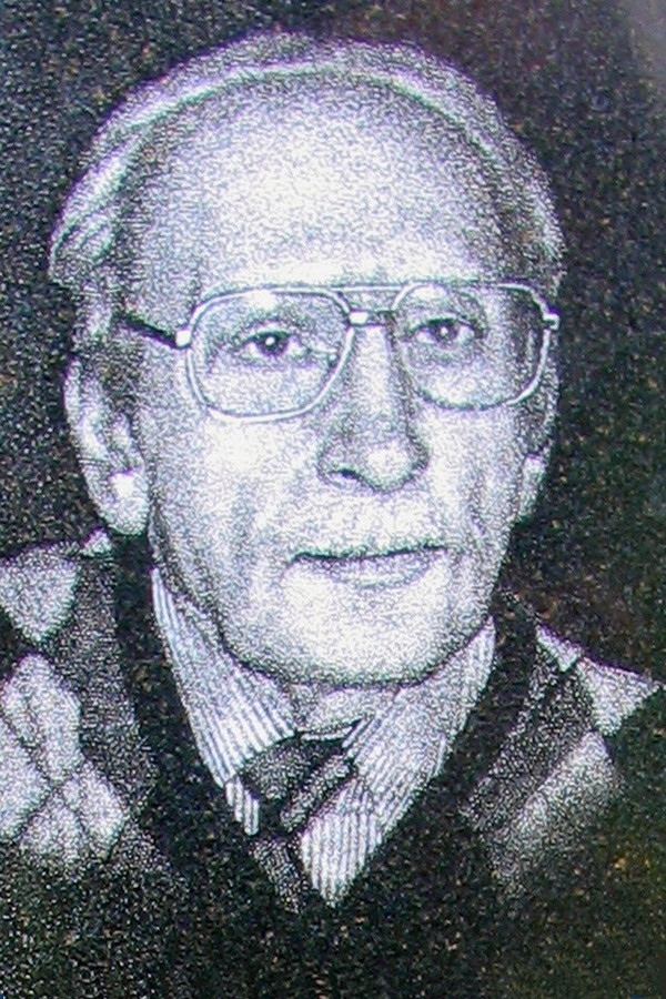 Aleksandr Abramov backdrop