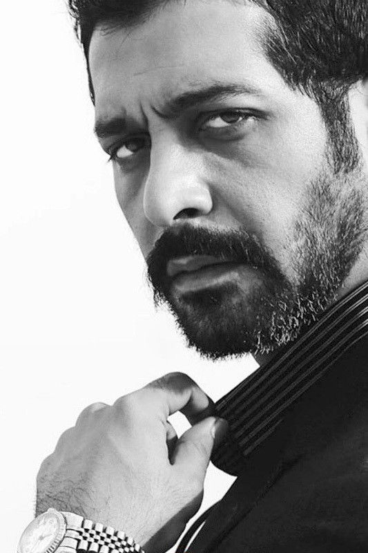 Kamran Tafti backdrop