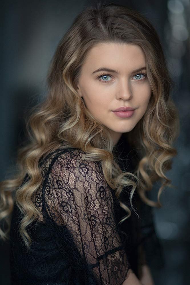 Carla Woodcock backdrop