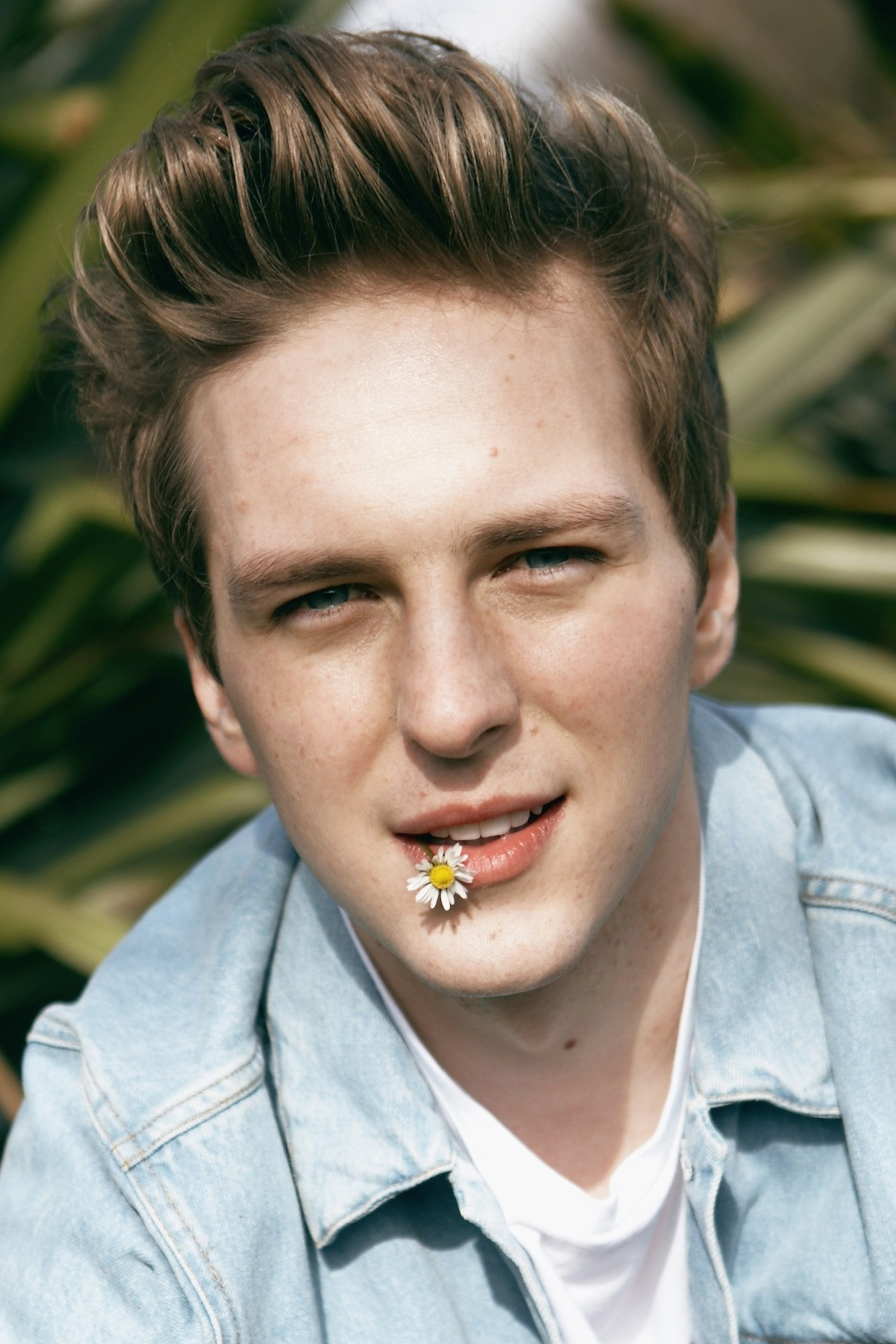 Abraham Lewis backdrop