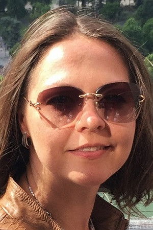 Vera Korotaevskaya backdrop