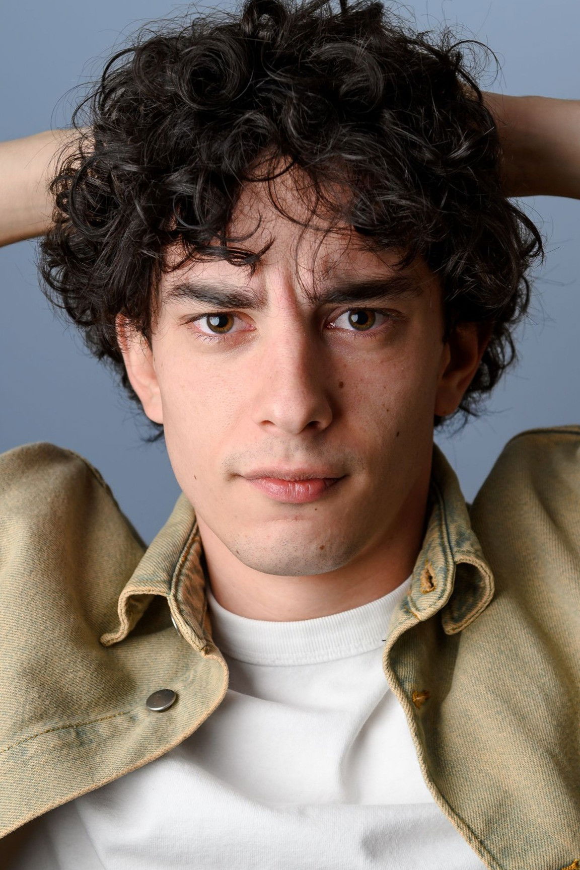 Miloš Kašćelan backdrop