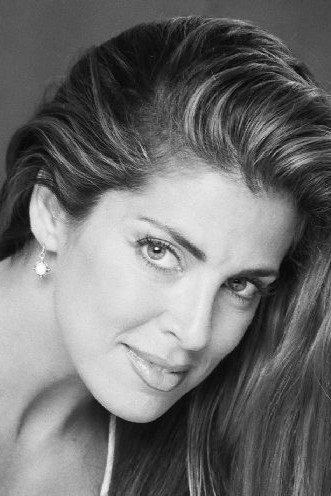 Elizabeth Giordano backdrop