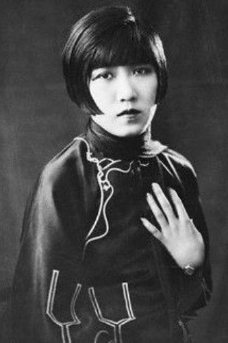 Olive Young backdrop