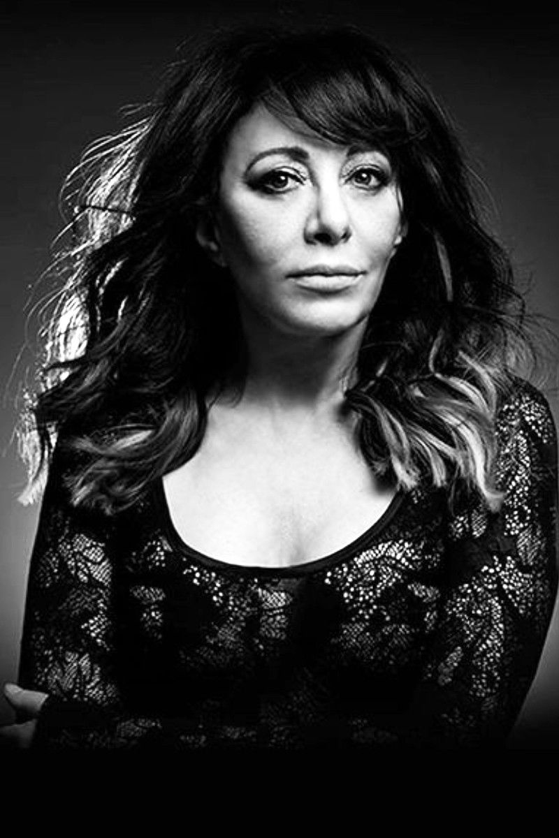 Adriana Varela backdrop