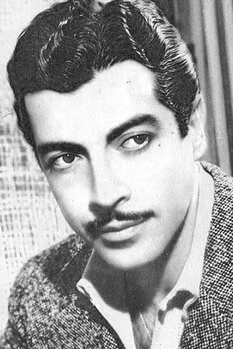 Oscar Casco backdrop