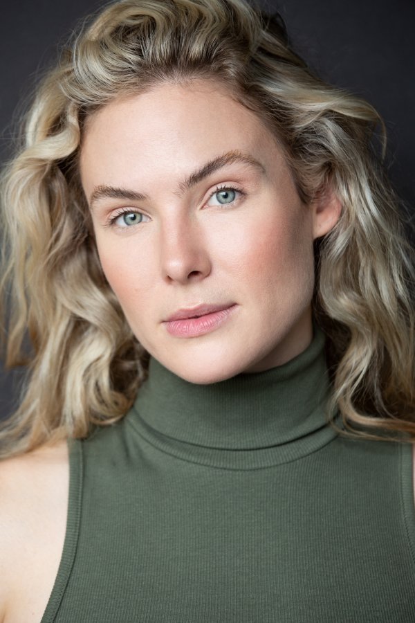 Siobhán Bolton backdrop