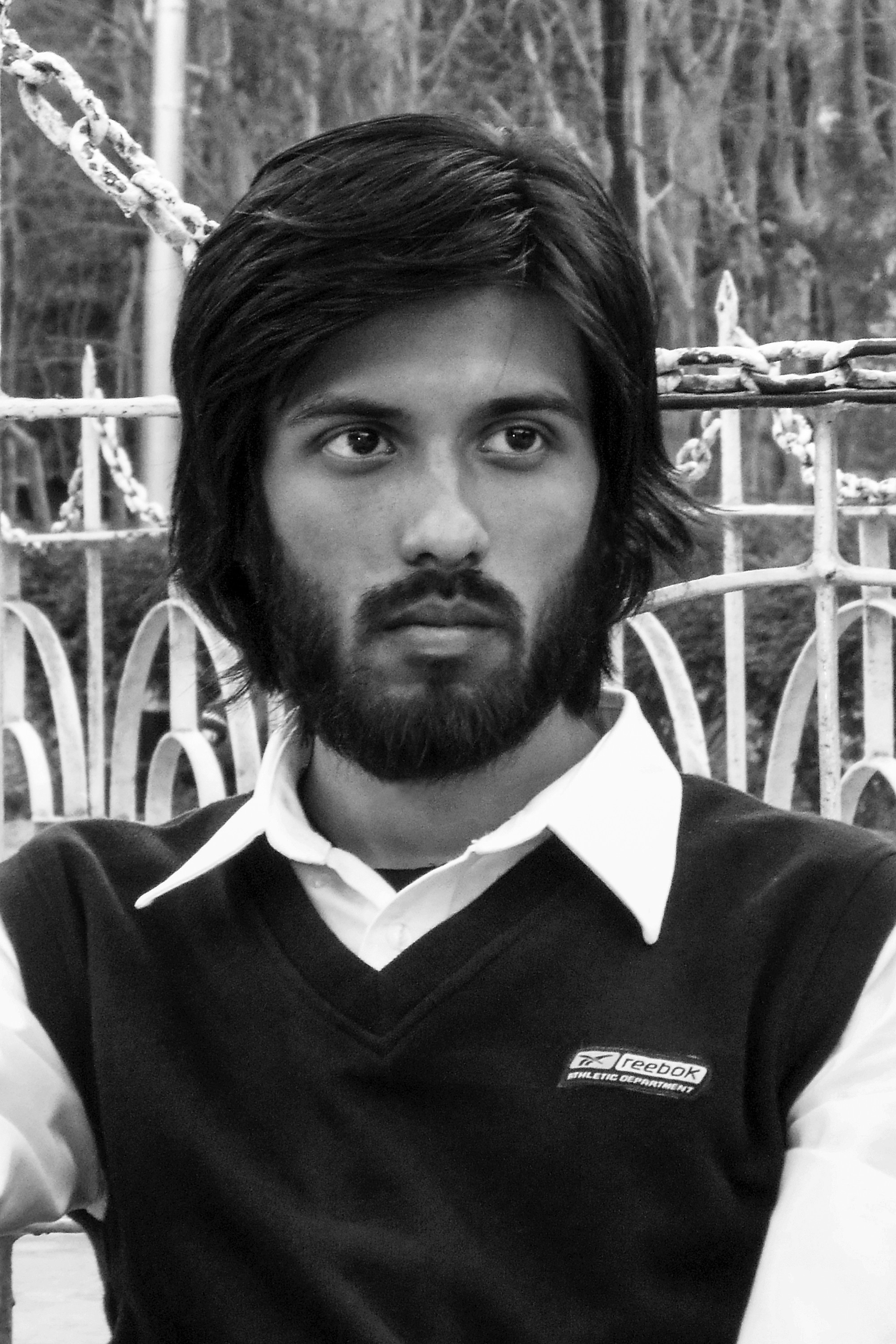 Moheen Reeyad backdrop