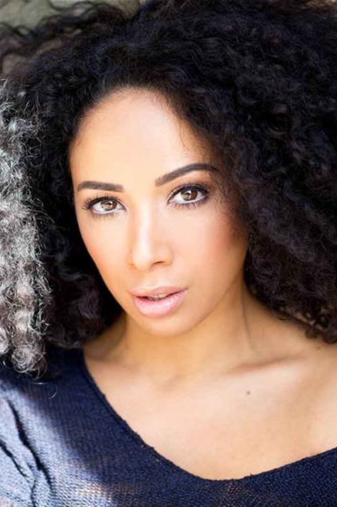 Kate G. Laycy backdrop