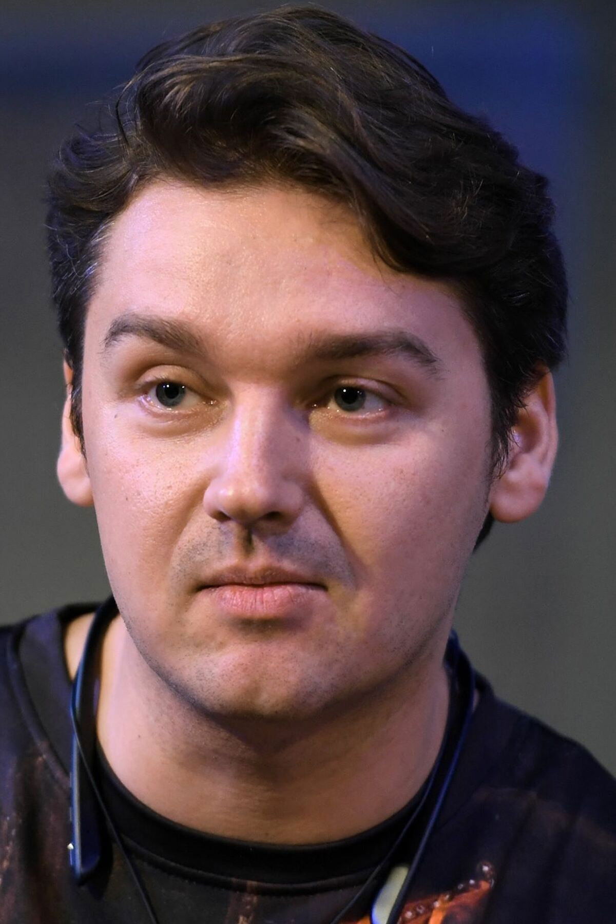 Sergey Smirnov backdrop