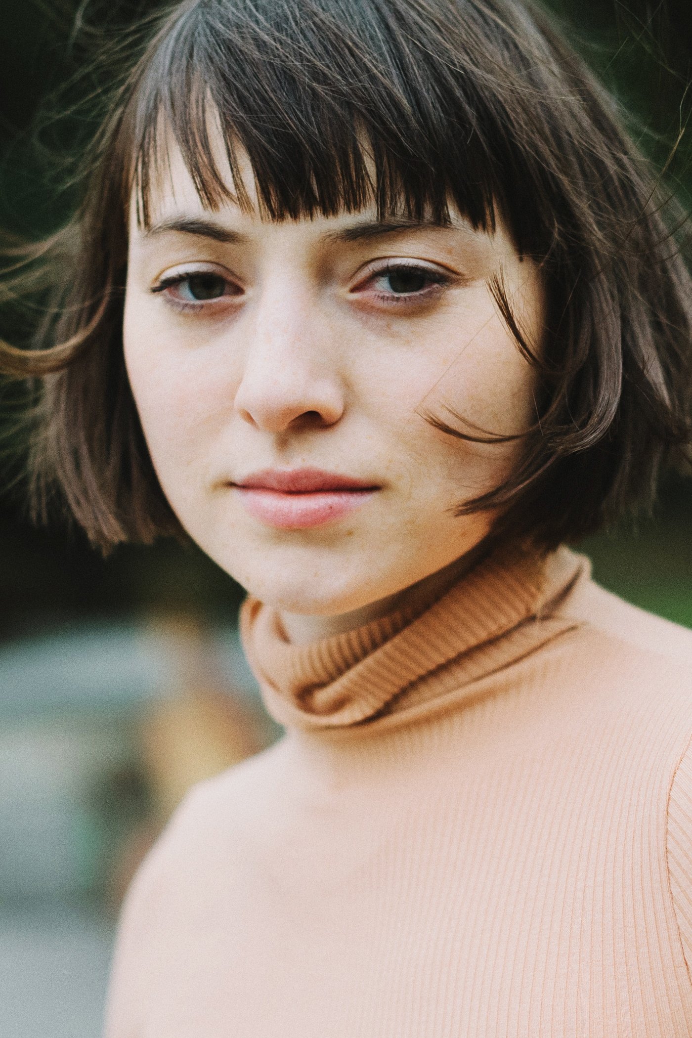 Isabel Shill backdrop