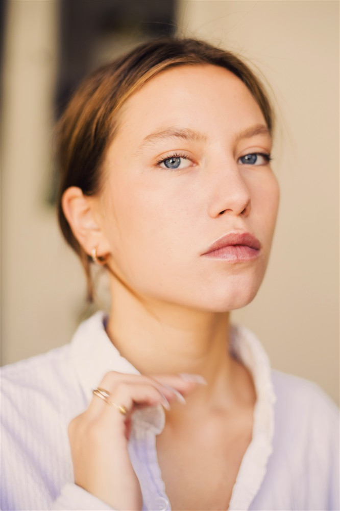 Gina Jimenez backdrop