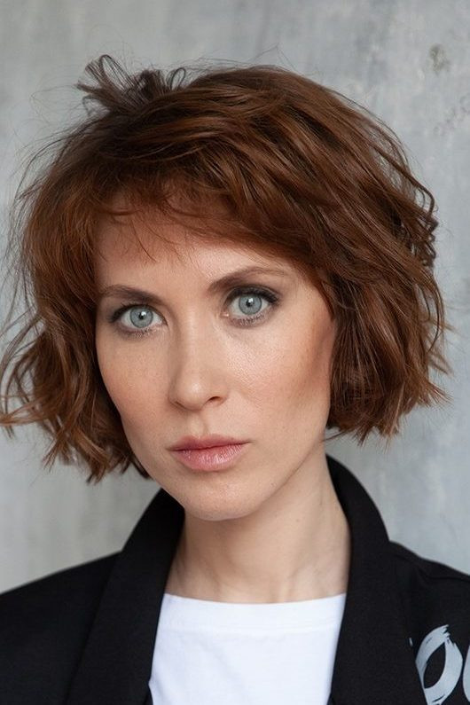 Veronika Vasant backdrop