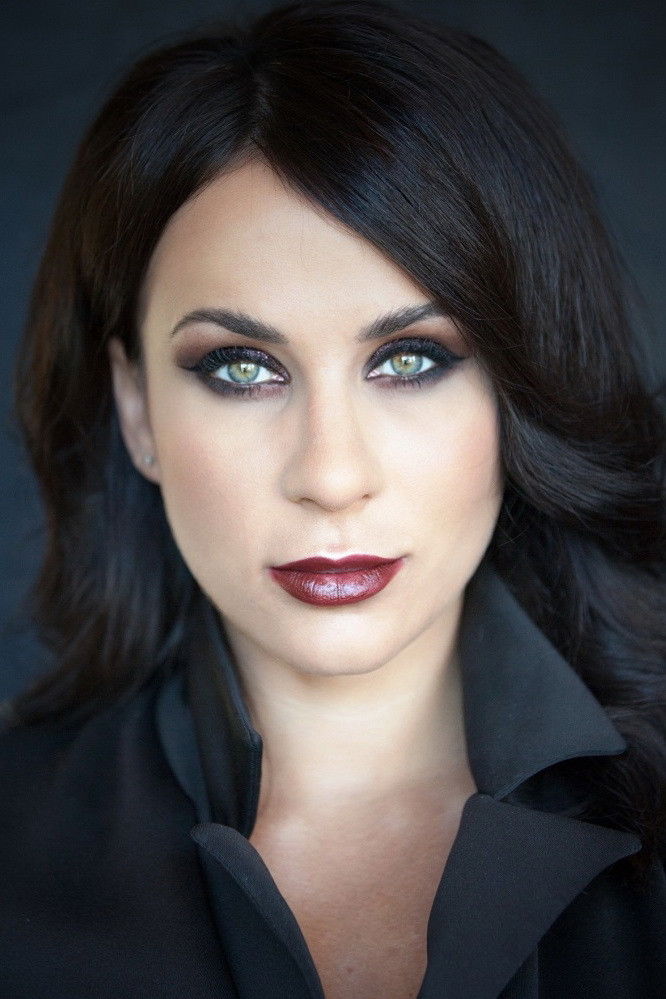 Ekaterina Madalinskaya backdrop