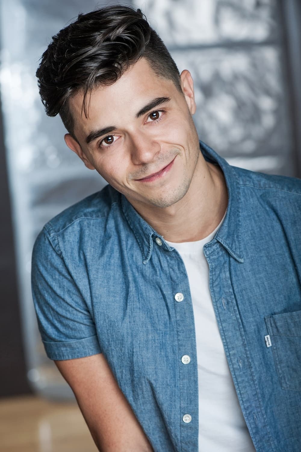 Lucas Meeuse backdrop