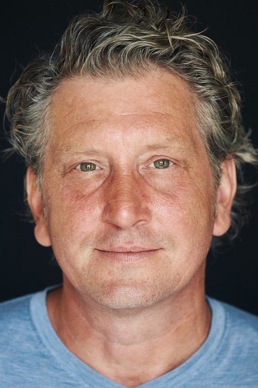 Alexander Berner backdrop