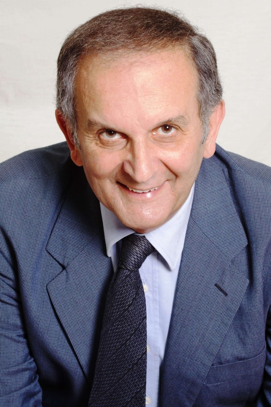 Diego Verdegiglio backdrop