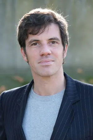 Vincent Fernandel backdrop