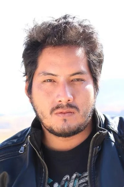 Hans Matos Cámac backdrop