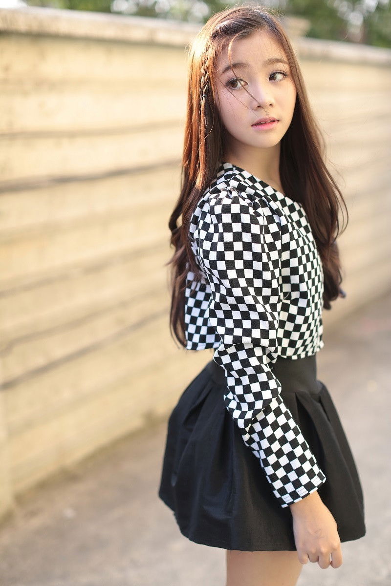 Veerakarn Puvapiromquan backdrop